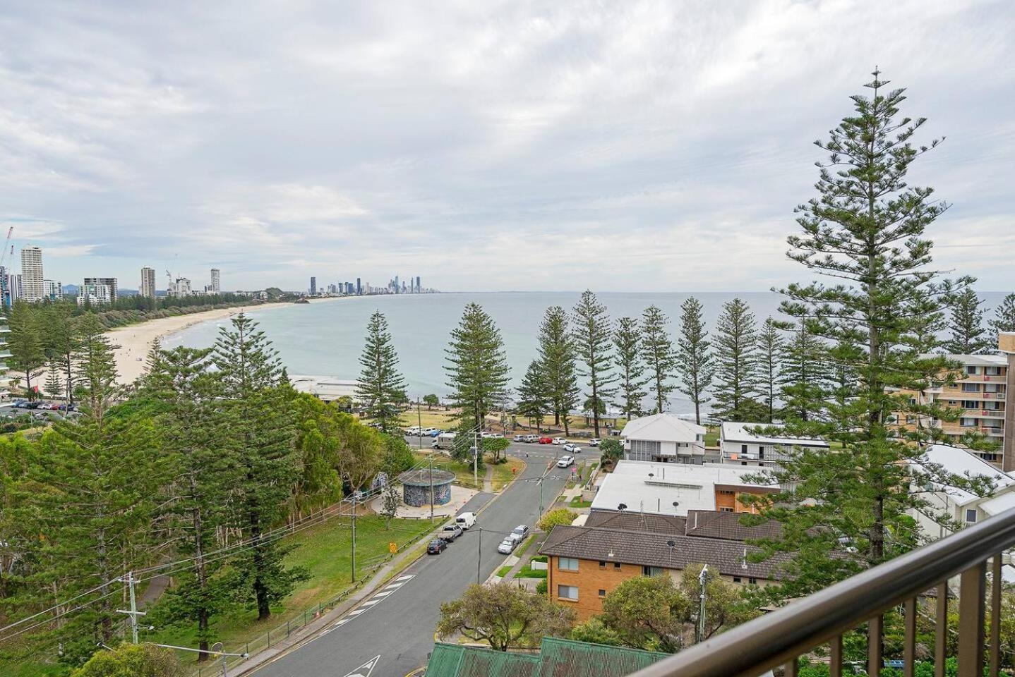 Burleigh View * Gold Coast